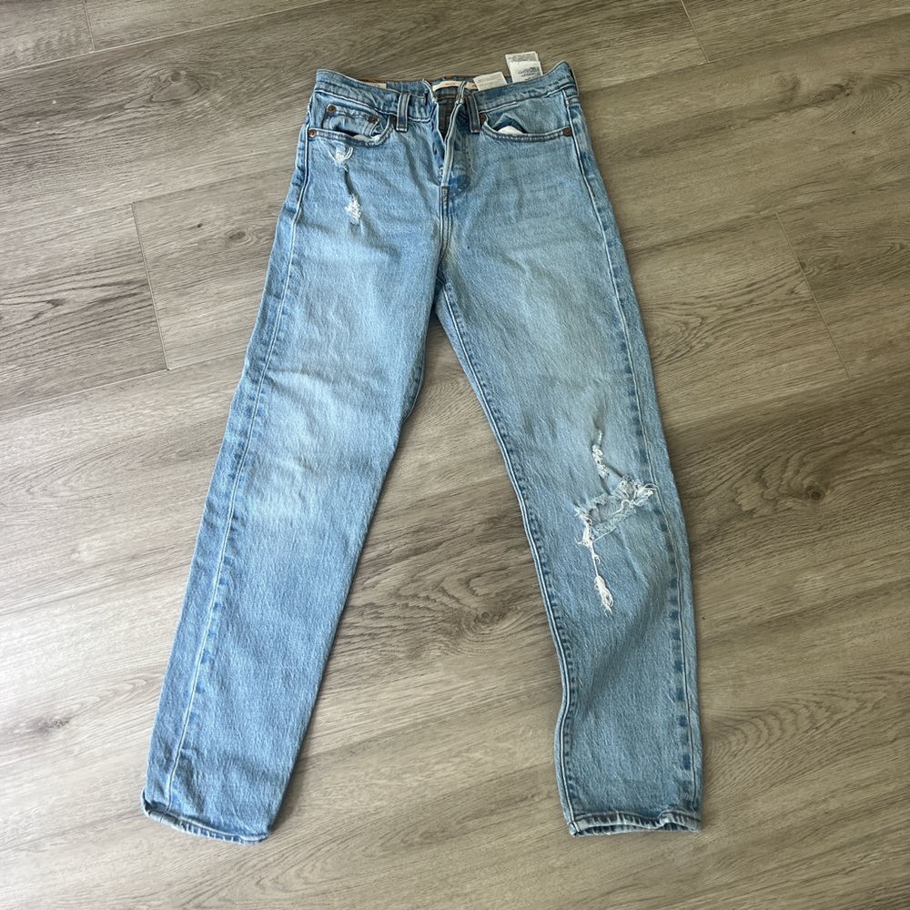 Levi’s Wedgie Jeans size 25
